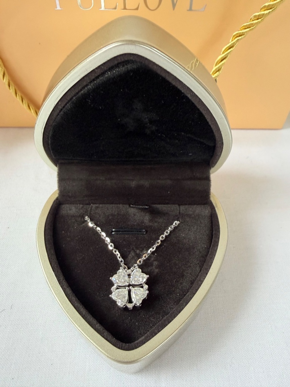 Fullove Moissanite Necklace 2.0 CT Clover/Hearts - 4 GRA Reports - 925 Silver
